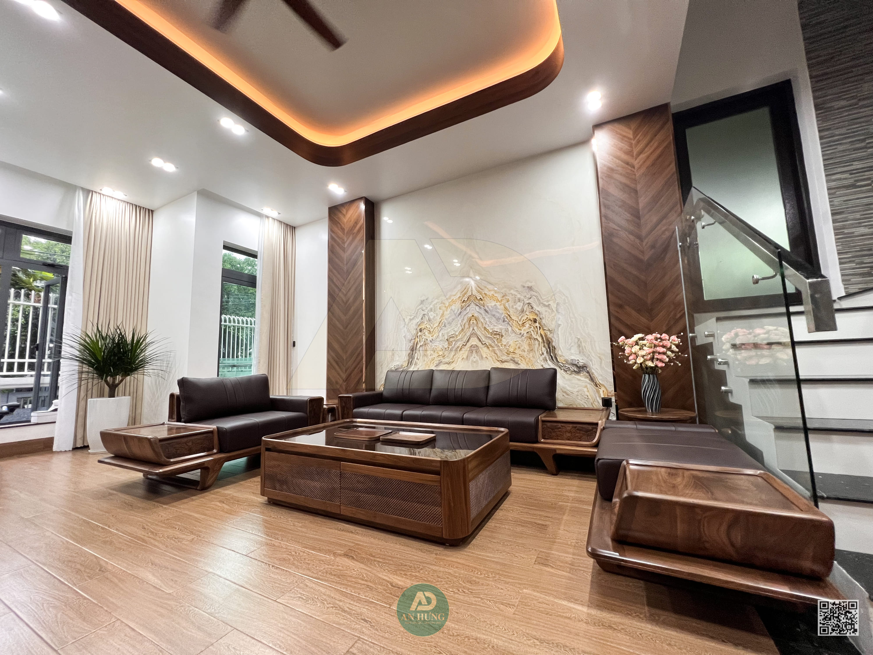 THI CÔNG NỘI THẤT GỖ ÓC CHÓ - CHỊ THẮM - THUẬN AN - BÌNH DƯƠNG