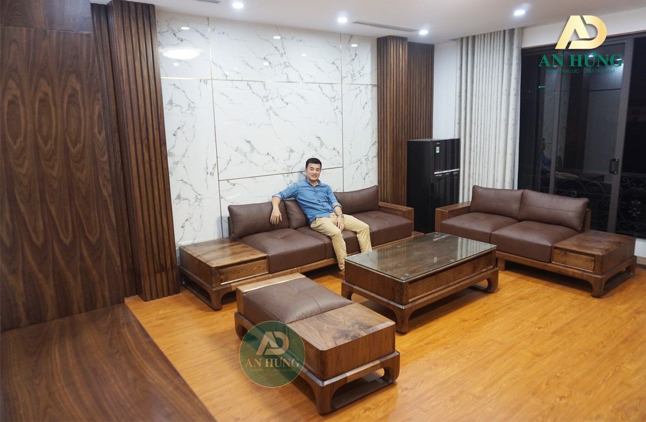 H&igrave;nh ảnh 1: V&aacute;ch ốp tường gỗ &oacute;c ch&oacute; cho ph&ograve;ng kh&aacute;ch