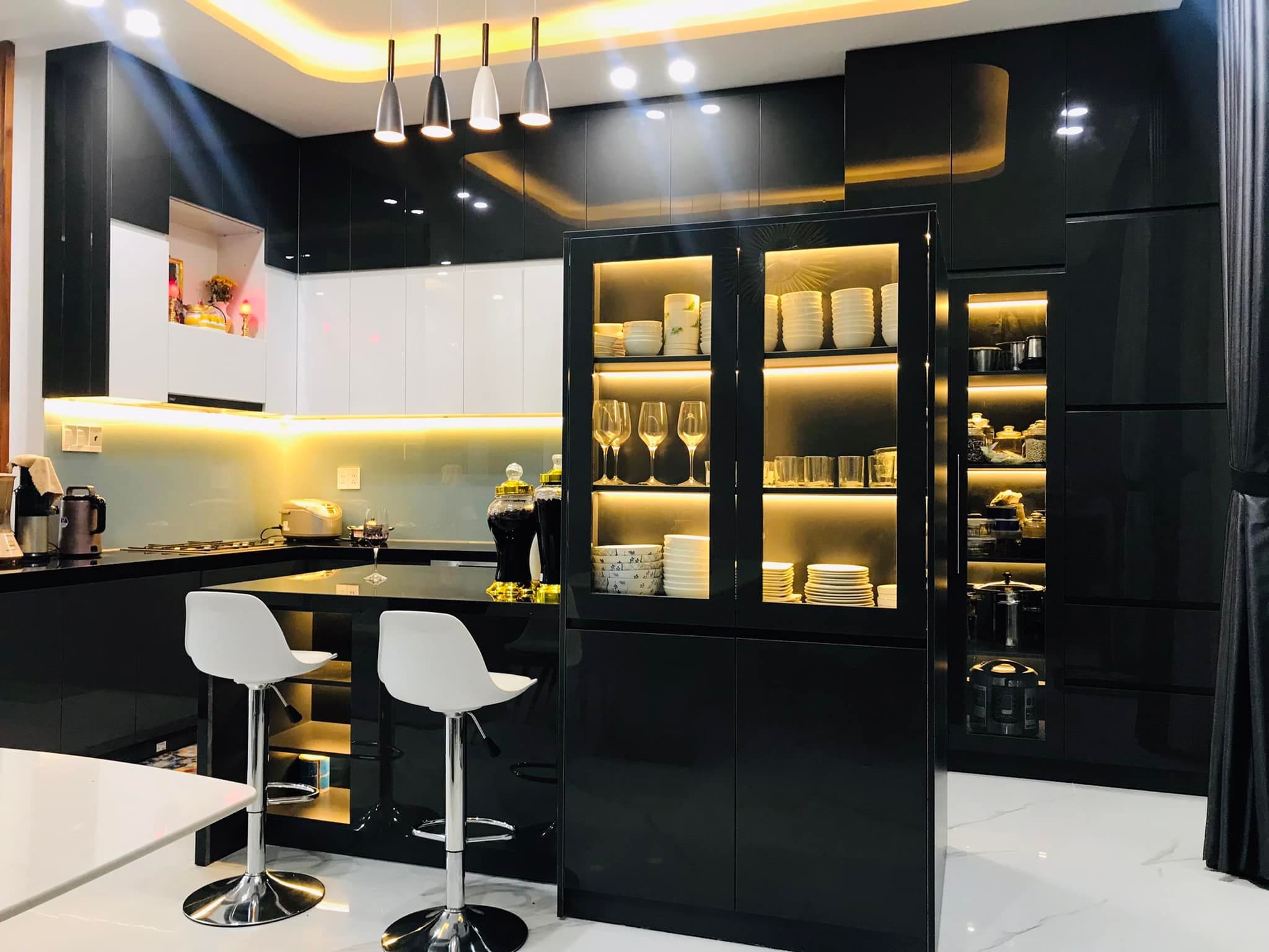 Chung cư 3 ph&ograve;ng ngủ. Nội thất bếp