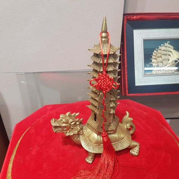 Tháp Văn Xương - vật phẩm phong thủy phòng khách cho gia chủ mệnh Thủy