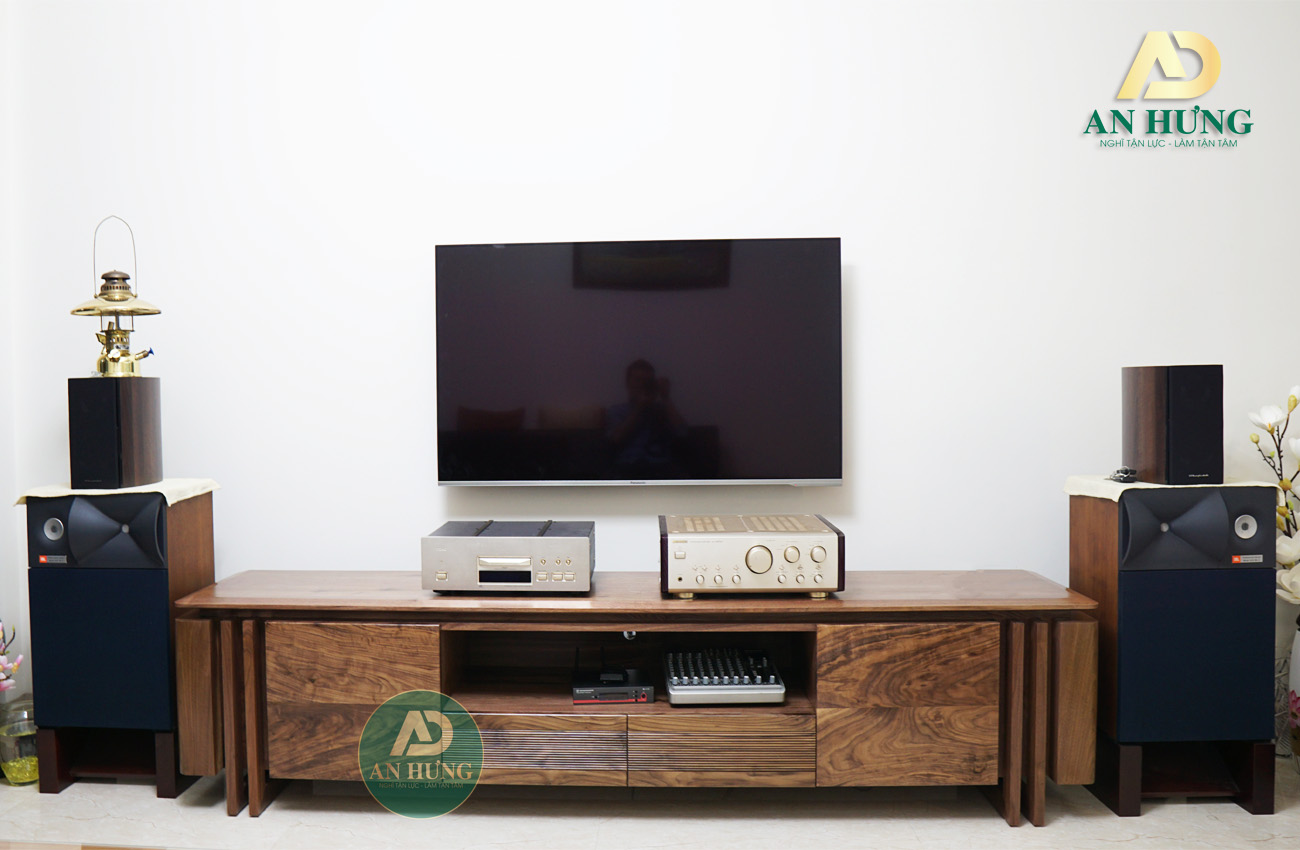 Kệ tivi gỗ óc chó có dàn để âm thanh - BB34